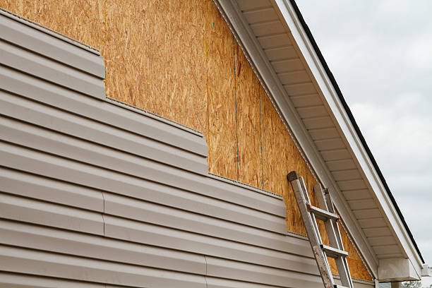 24/7 Emergency Vinyl Siding experts in New Lexington, OH